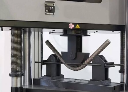 A Fert modern laboratóriuma a megbízhatóság és a csúcskategóriás minőség záloga